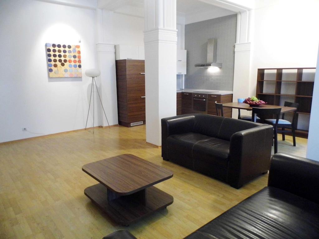 ברטיסלאבה Lion Apartments Medena, Big Size, High Ceilings חדר תמונה