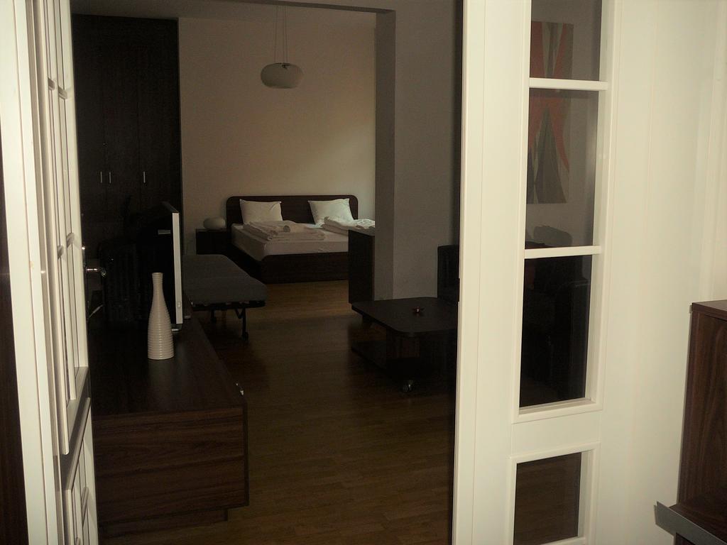 ברטיסלאבה Lion Apartments Medena, Big Size, High Ceilings מראה חיצוני תמונה
