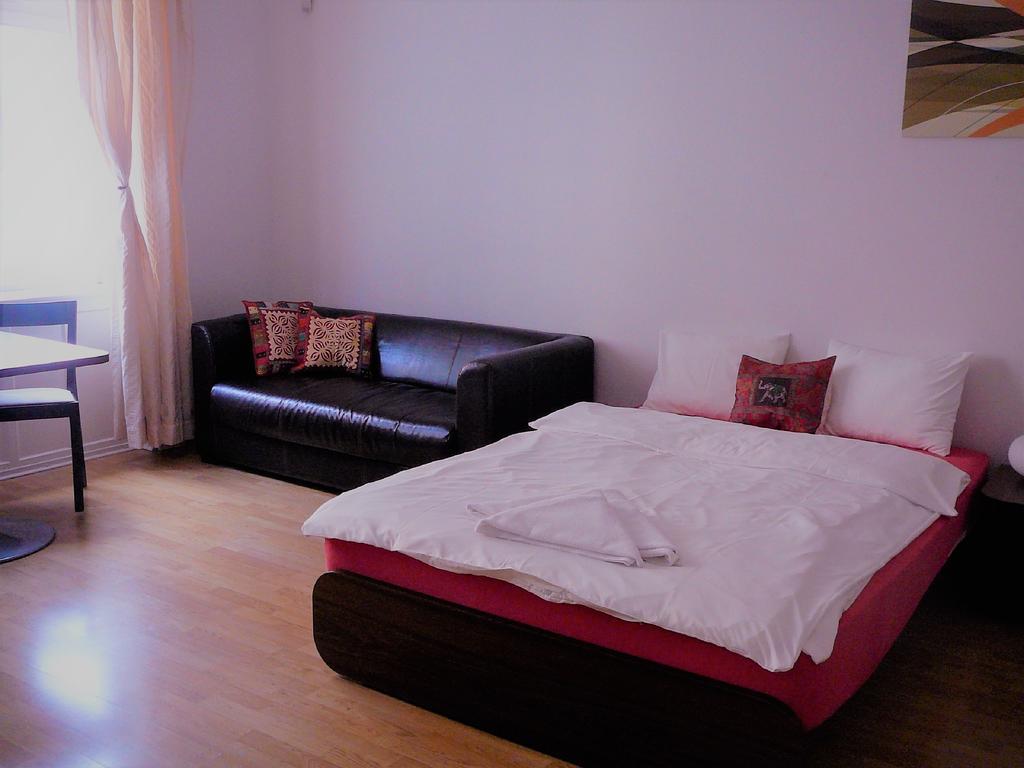 ברטיסלאבה Lion Apartments Medena, Big Size, High Ceilings מראה חיצוני תמונה